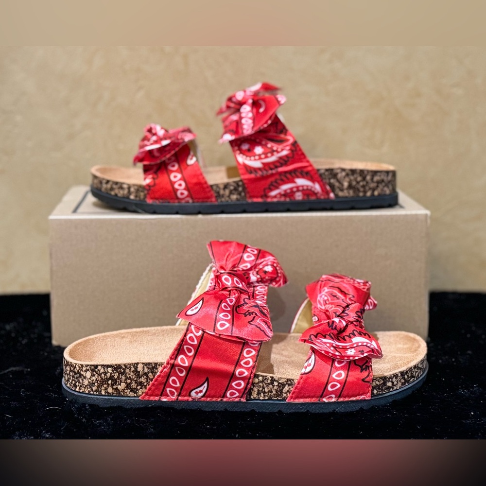 Coco+Carmen Red Bandana Slide Slippers open toe Sandals - Size 9 - Picture 2 of 8